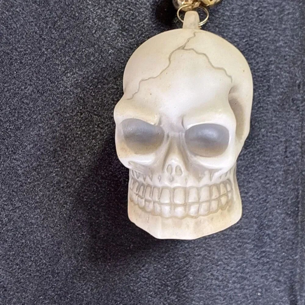 Halloween Beads Skull Necklace Party Favor Lot/10 Gasparilla Mardi Gras Plastic